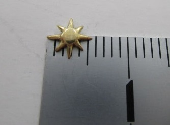 極小サイズの星型八角形パーツ製作実績 | 横幅わずか5mm