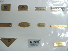 エッチングメタル