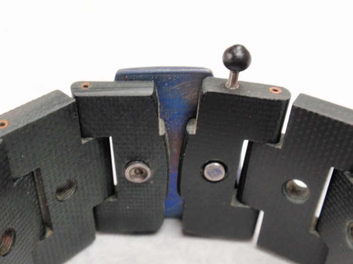 留め金具の構造