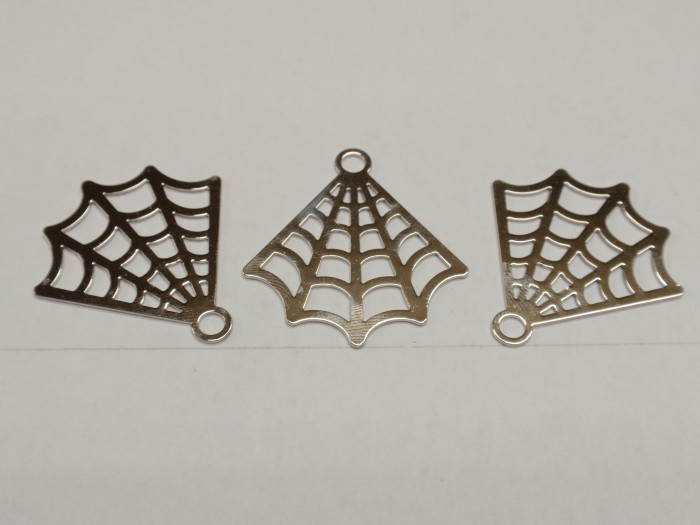 スカシテールブレード