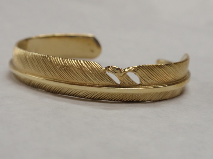 ゴールド　ブレスレット　羽