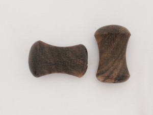 ツマミ　コクタン