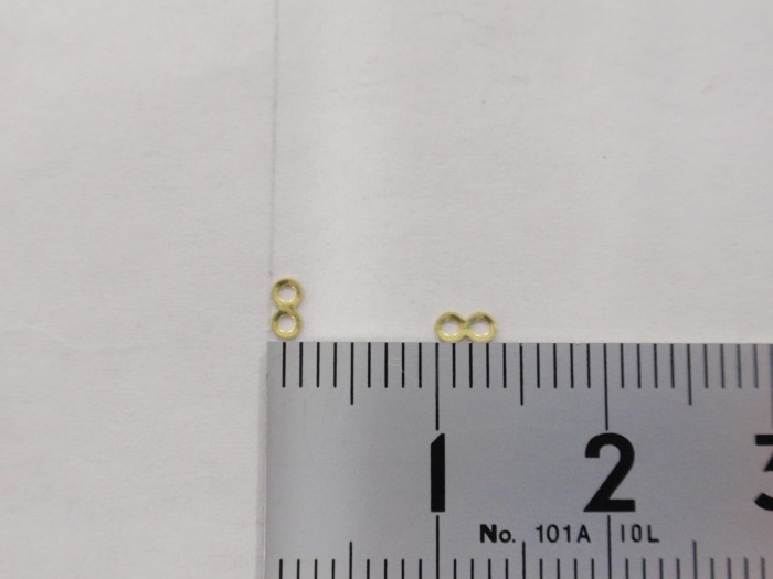 エイトカン　サイズ感