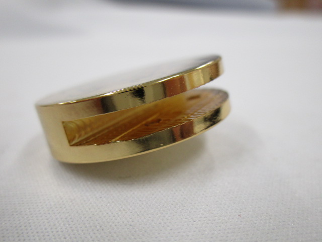 メタルホック横