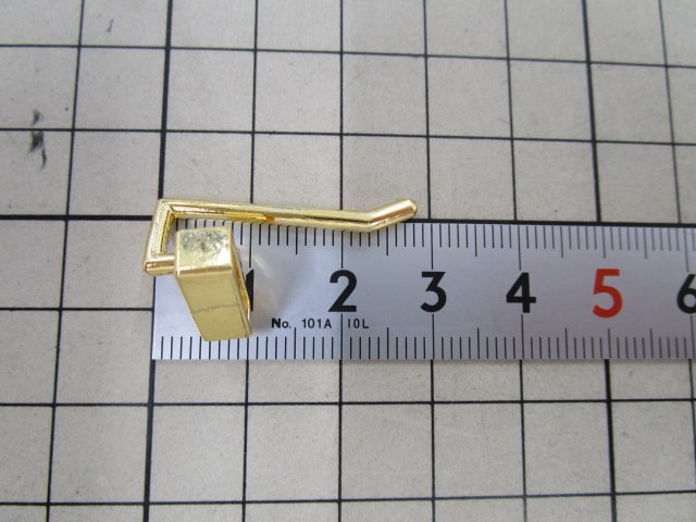 ﾎﾟﾆｰﾌｯｸ横-min