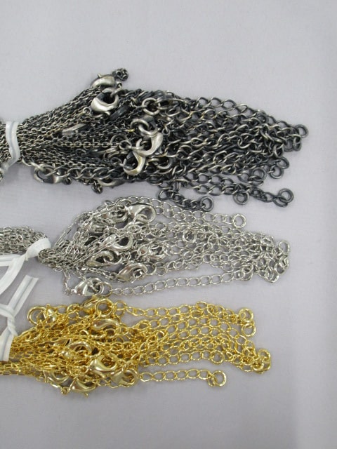 3種類のネックレスチェーン