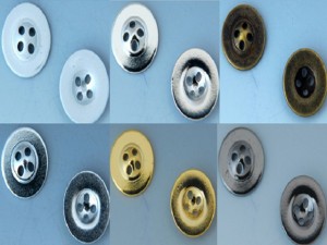 シンプルな金属ボタン