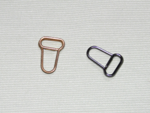 ファスナーの引き手